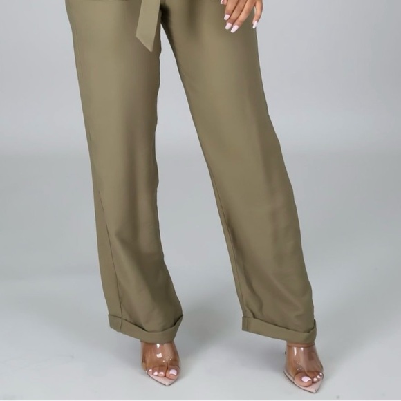 Dressy olive jumpsuit - Picture 3 of 4